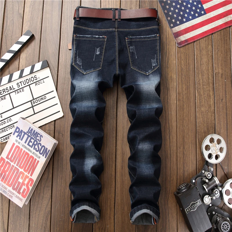 Male hole badge embroidery style denim trousers pants Fashion New Men's Casual Slim Patch Jeans Dropshipping