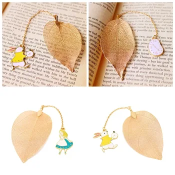 

New Arrival Rabbit Watch High Quality Leaf Shaped Paper Bookmark For Best Gifts School Office Supplies