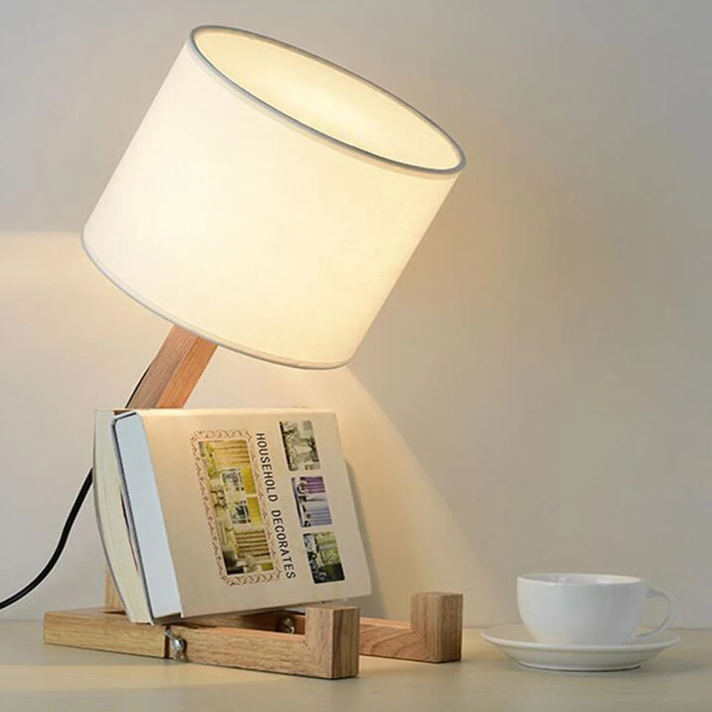 Tri-tone light