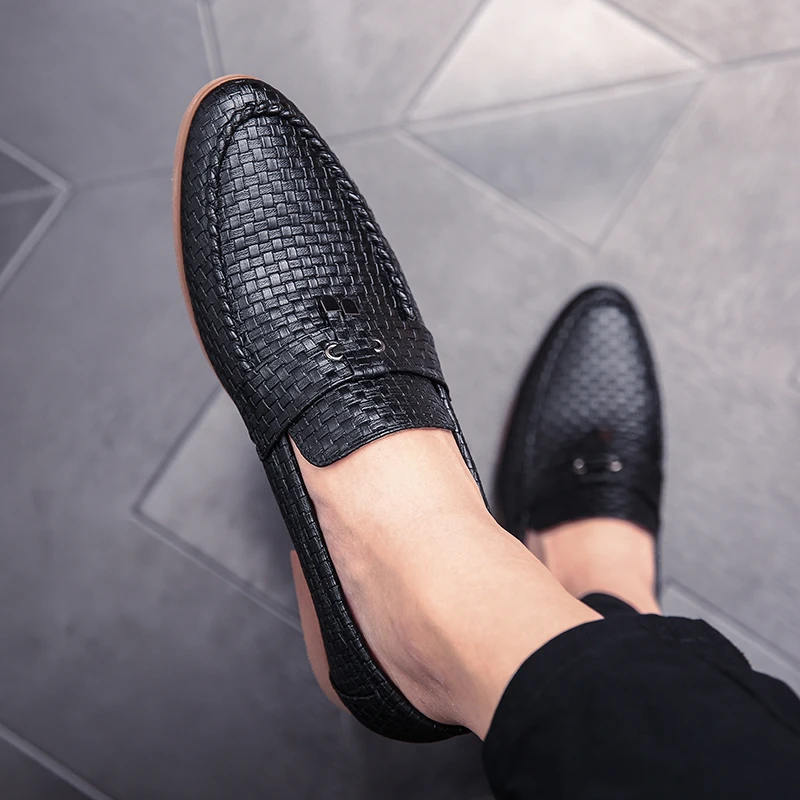 Fashion casual Shoes Loafers Men genuine Leather tassel Shoes Casual Breathable Business Shoes Zapatillas Hombre big size 47