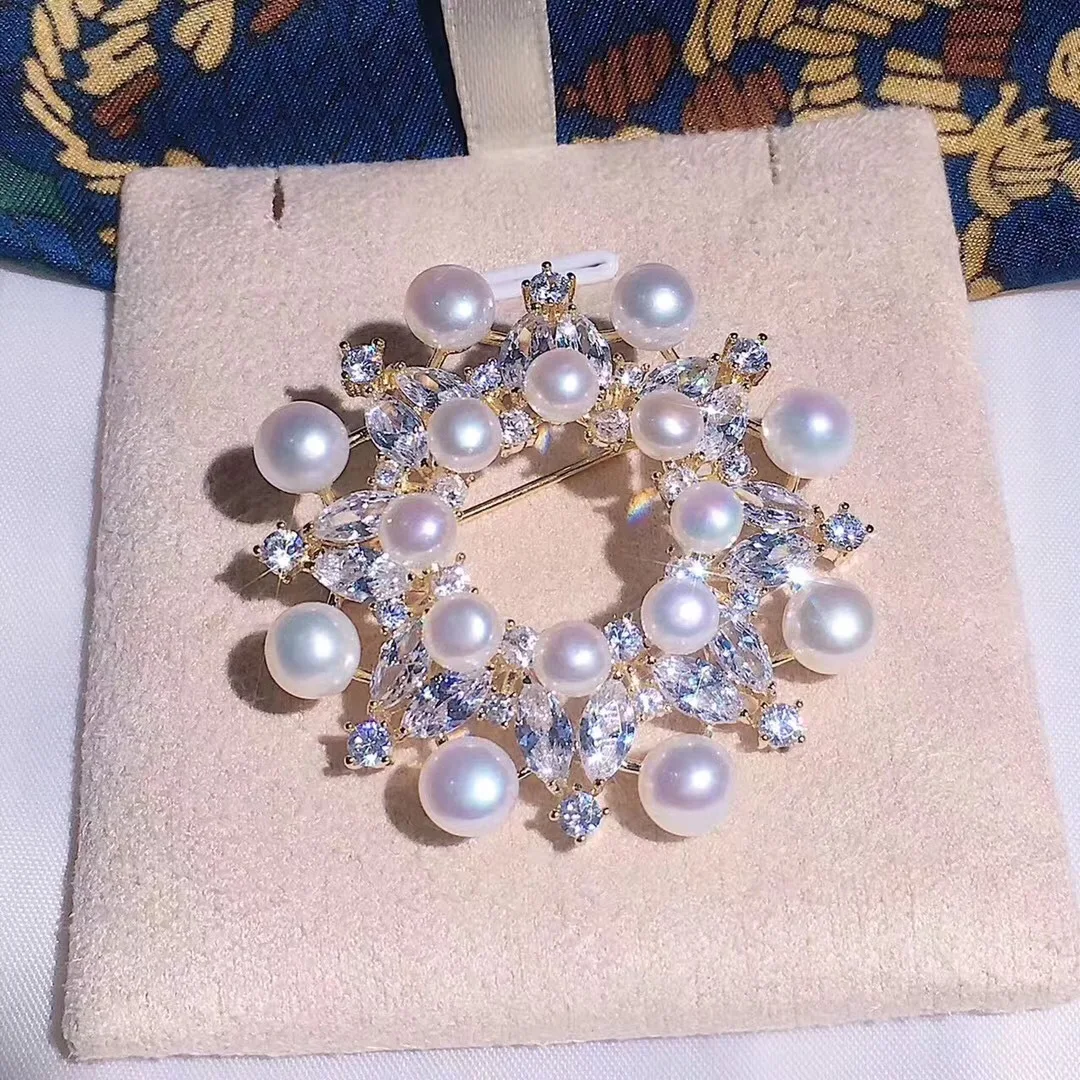 

Delicacy Snowflake Top Grade Octagonal Stars Freshwater Pearls Brooch Corsage Sweater Chain Dual Purpose-Peace Hotel Celebrity S
