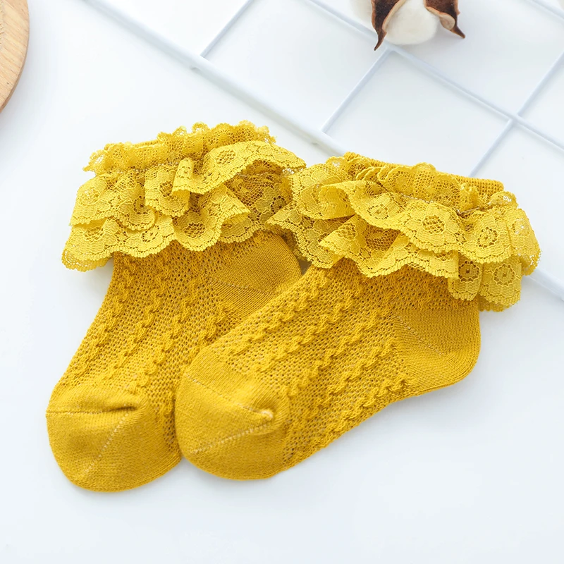 Носки для новорожденных, носки с кружевными бантами для маленьких девочек, Осенние мягкие носки принцессы с цветочным принтом для малышей - Цвет: Цвет: желтый