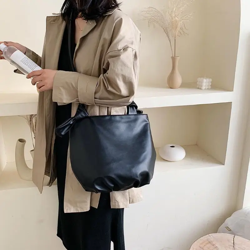 

Portable PU Leather Shoulder Bags Fashion Women Solid Bandage Large Capacity Messenger Handbags Multi-colored Crossbody Bags