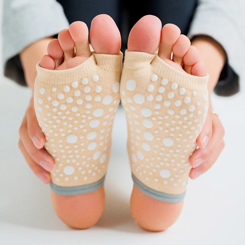 Hot Two Toe Yoga Socks Silicone Non Slip Quick-Dry Pilates Sock Foot Heel Cotton Ventilation Ballet Dance Sock for Women Fitnes