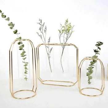 

SZS Hot 3Pcs Metal Vase Frame Geometry Flowerpot Central Decorative Vase Suitable for Desktop Office Home Decoration