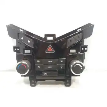 

3870568 11318987 control Climate Control Chevrolet Cruze Hatchback Lt +