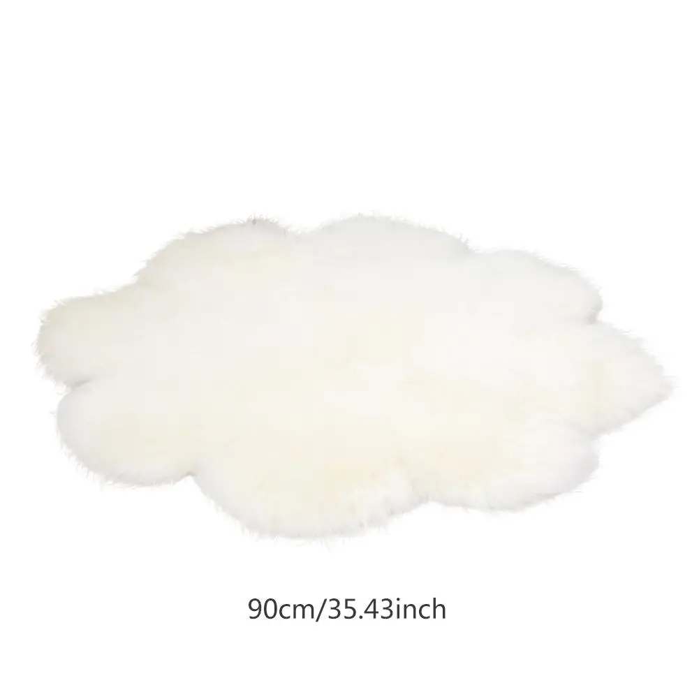 Fluffy Rugs Eight-flower Petal Carpet Cushion Floor Mat Children Room Bedroom Shaggy Silky Plush Carpet Faux Fur Rug Bedside Rug - Цвет: White  90cm