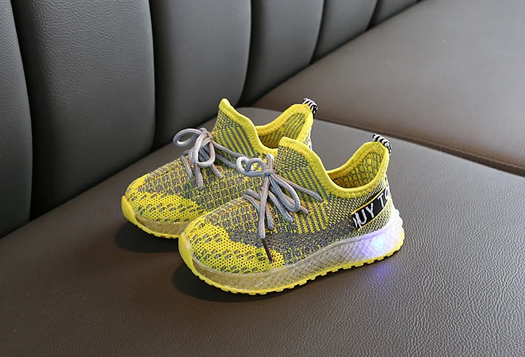 Kids Sneaker Lights Autumn Outdoor Kids Sneakers Boy Lightweight Shoes Boy Shoes with Light Little Girls Sneakers Led Shoes