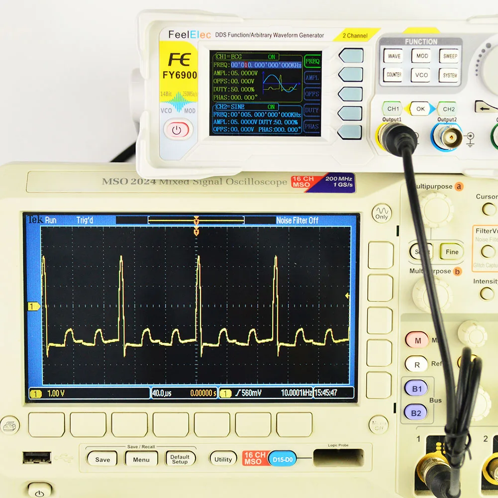 

2 Channel DDS Arbitrary Waveform Pulse Signal Generator Frequency Counter Direct Digital Synthesizer DNJ998