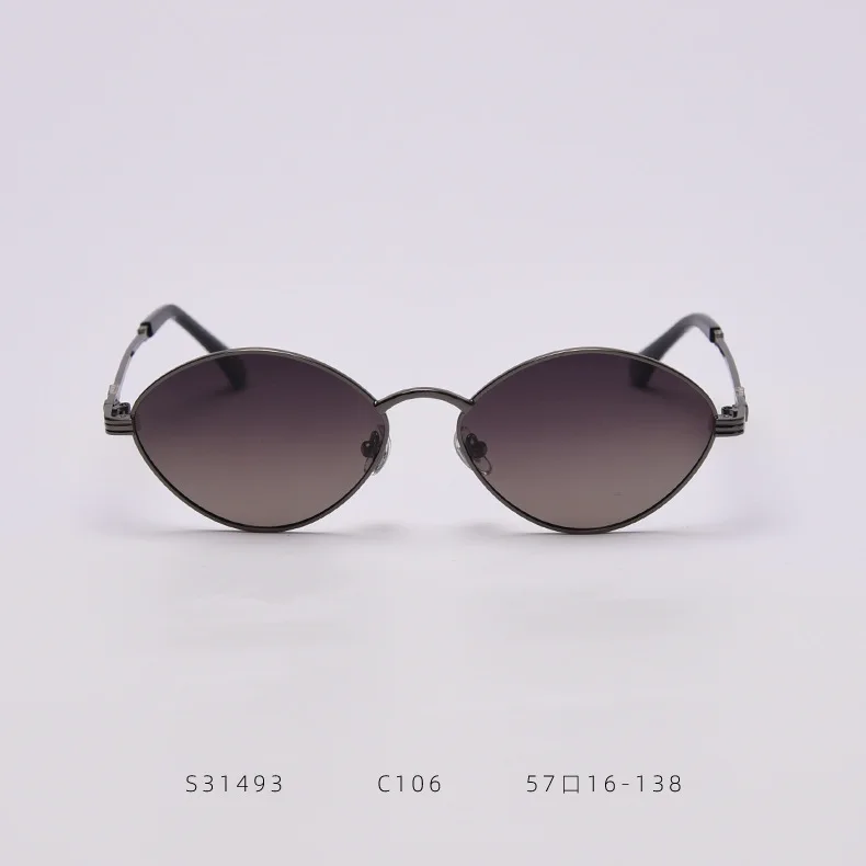 22687213770_1344152070