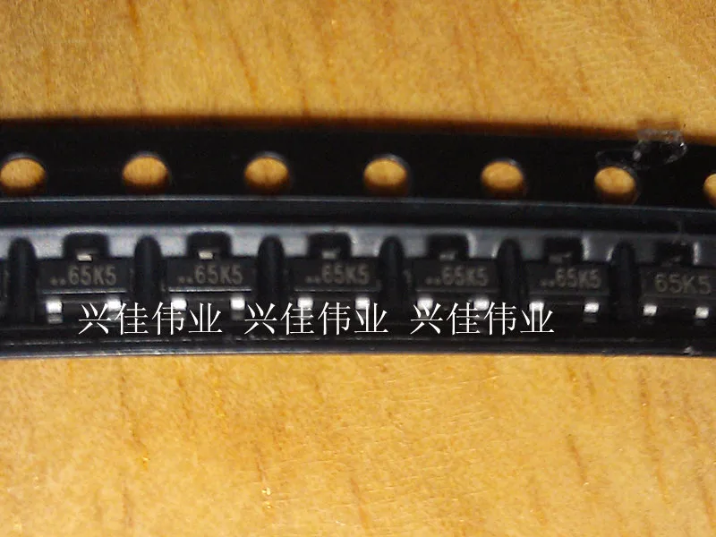 

Оригинал 50 шт./XC6206P182MR 65K5 1,8 V SOT23 1,8 V