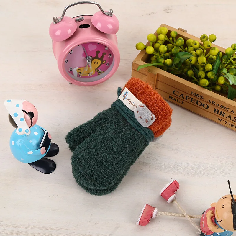 

Winter mittens for children plush knitted gloves cartoon hanging neck gloves fashion cute