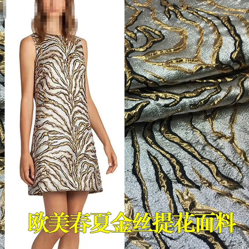 

Random Stripes Print Stereoscopic Thin Polyester Jacquard Fabric for Autumn Spring Dresses Bags Sewing-BF093