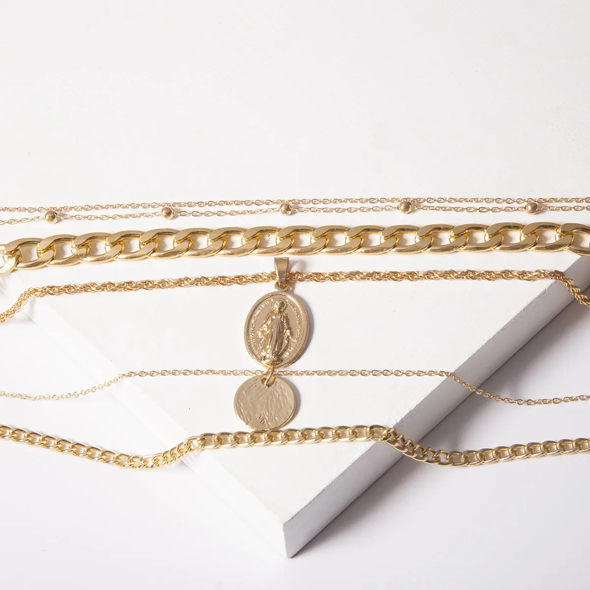 IngeSight. Z винтажное многослойное кубинское чокер с массивной цепью, ожерелье, массивное ожерелье с кулоном Девы Марии, женское ювелирное изделие