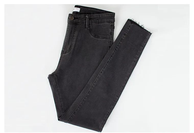 11908172207_1170786358