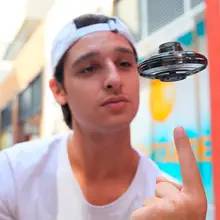 Летающий Спиннер мини НЛО Дрон 3D Rolling индукционный Дрон летательный аппарат СВЕТОДИОДНЫЙ Fingertip гироскоп Игрушка Дети Рождественский подарок