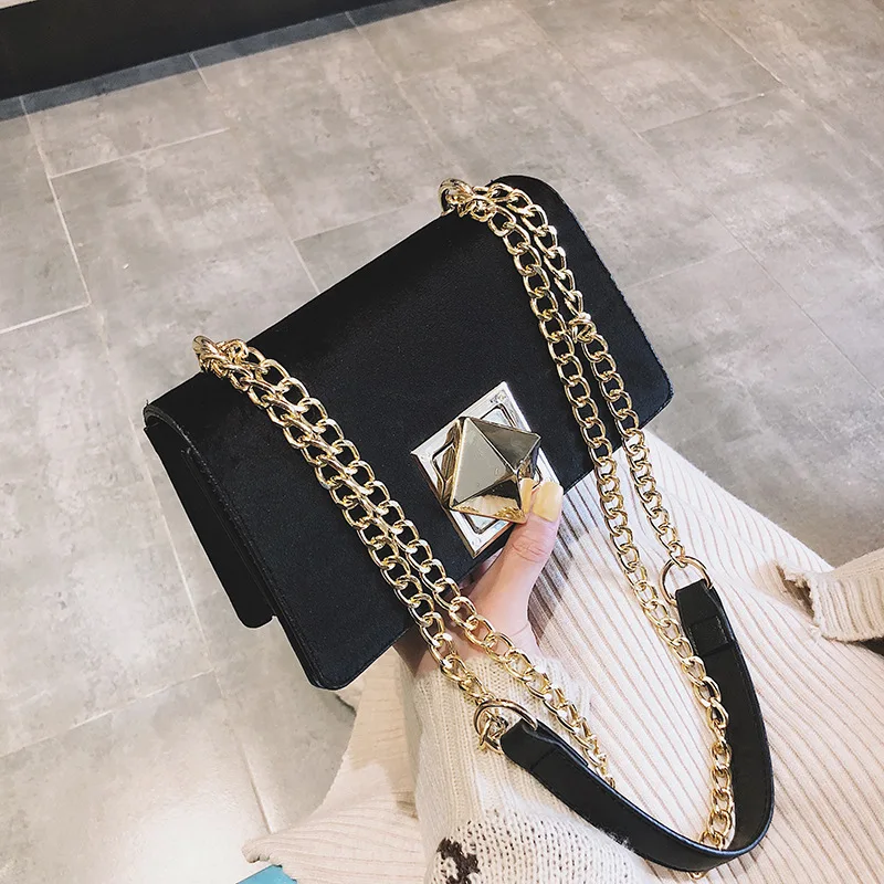 

Women's Small Bag 2019 Winter New Korean Wild Temperament Fashion Small Square Bag Personality Shoulder Messenger Chain Bag