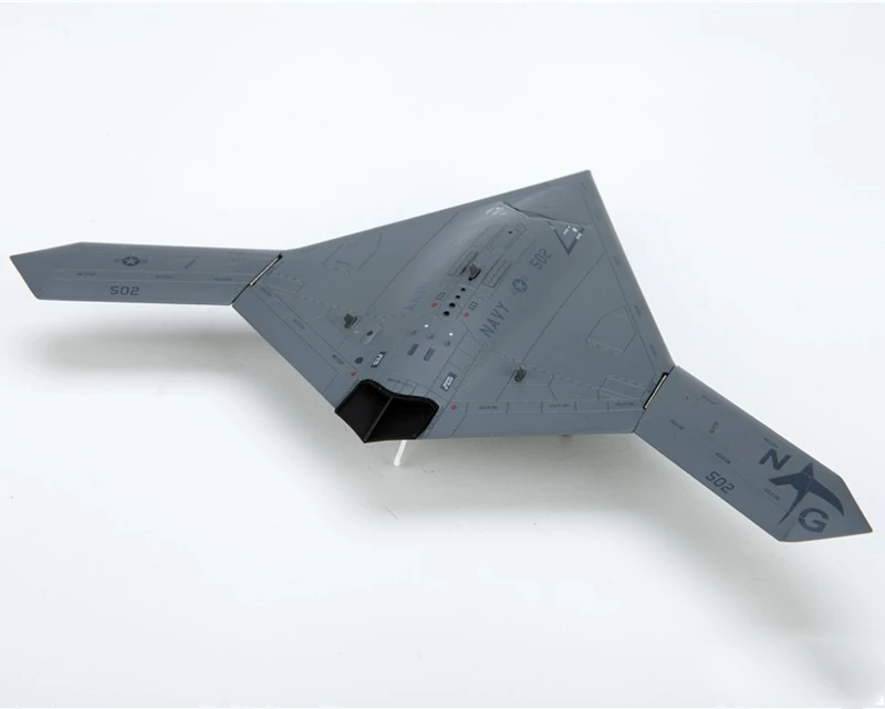 16 см сплав модель X-47B MQ-25 боец высокая имитация стелс-бомбардировщик коллекционные игрушки Коллекция Модель 1/72