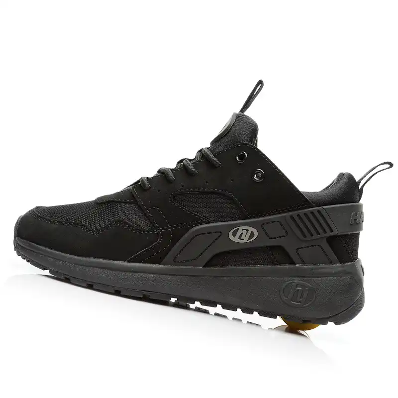 boys trainers size 11