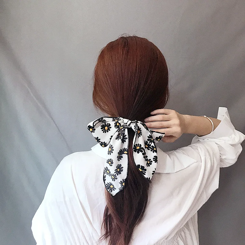 

Fresh Daisy Wild Hair Ring Hair Accessories Female New Headdress Satin Bow Geometric Printing Hairpin Top Clip Hair Accessories