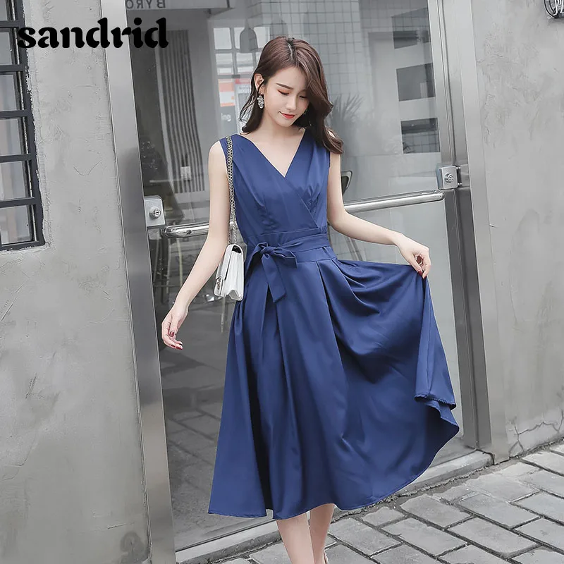 

Girlfriend dress V-neck slim slimming tie with solid color dress