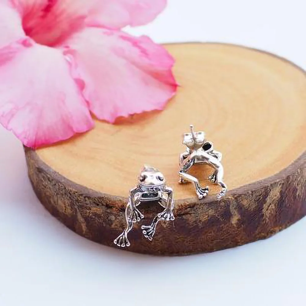 Women Cute Frog Earrings For Girls Animal Gothic Stud Earrings Piercing Female Korean Jewelry Brincos Gift - Image 3