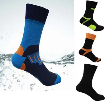 

2020 Waterproof Merino wool mid weight MID CALF LENGTH Socks For Cycling Hiking Hunting Skiing Fishing Seamless Sports Unisex