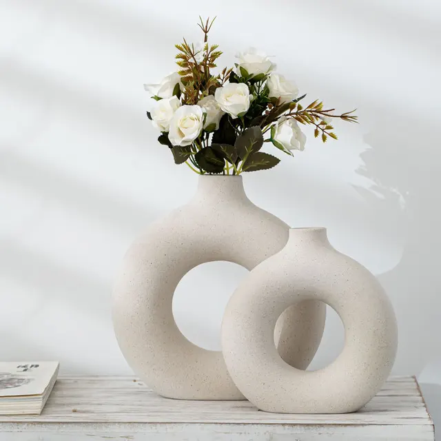Nordic Circular Hollow Ceramic Vase Pampas Grass Donuts Flower Pot Home Decoration Accessories Office Living Room Interior Decor 1