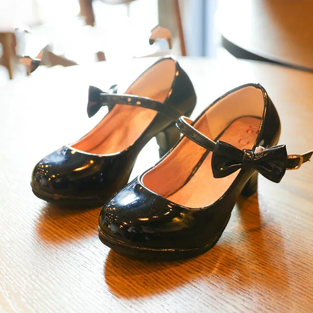 Zapatos de cuero para niñas, sandalias con pajarita, zapatos de tacón alto para niños, sandalias dulces de princesa para niñas 2024 - Imagen 3