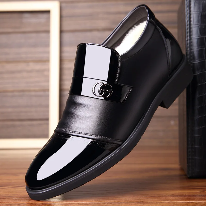 

Winter Cotton-padded Leather Shoes Men's Genuine Leather Men Bright Surface Warm Winter Patent Leather Formal Wear Business plus
