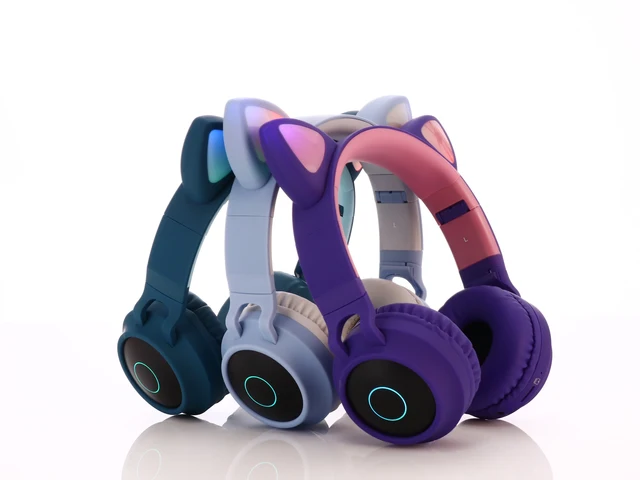 Fone Ouvido Headphone Orelha Gato Bluetooth Dobravel Led Anúncio com  variação - E_IDEIAS ONLINE