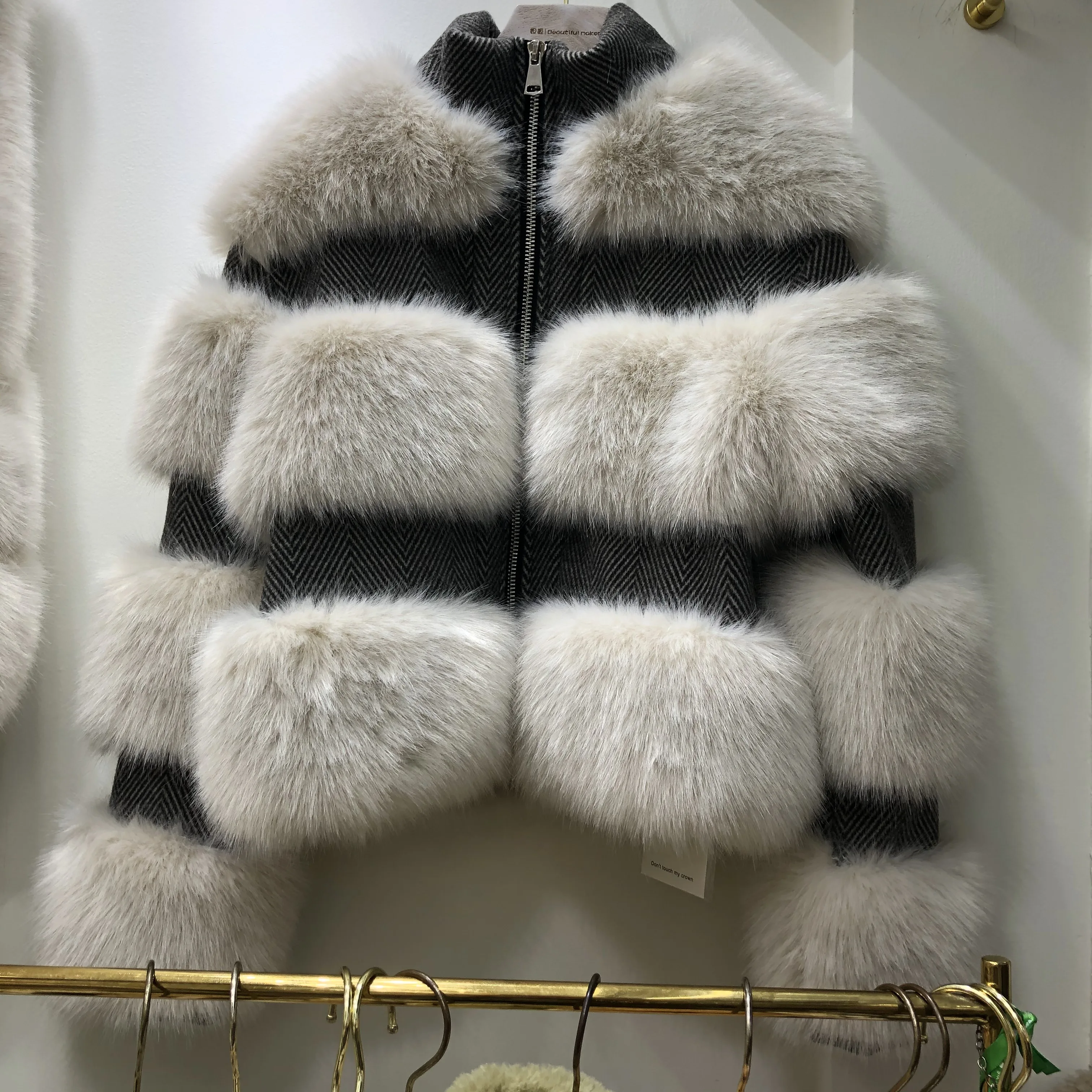 

Fur Coat Women's 2019 Winter New Small Fragrant Wind Imitation Fox Fur Jacket Stand-Collar Long-Sleeve Short Jacket Women's Coat
