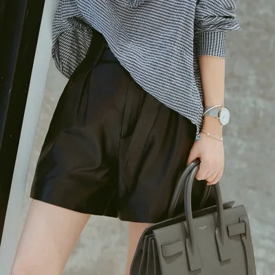 

2020 Women New Real Genuine Sheep Leather Shorts G5