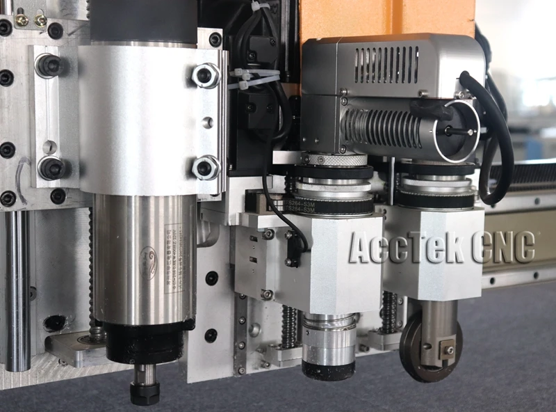 AccTek завод cnc Осциллирующий нож для резки AKZ1625 Кожа Одежда ЧПУ Вибрационный нож резак