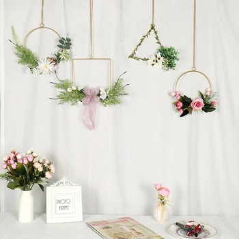 

Polygona Simulation Flower Wreath Door Wall Hanging Floral Hoop Wreath Metal Ring Garland Hanging for Wedding Decor WXV Sale
