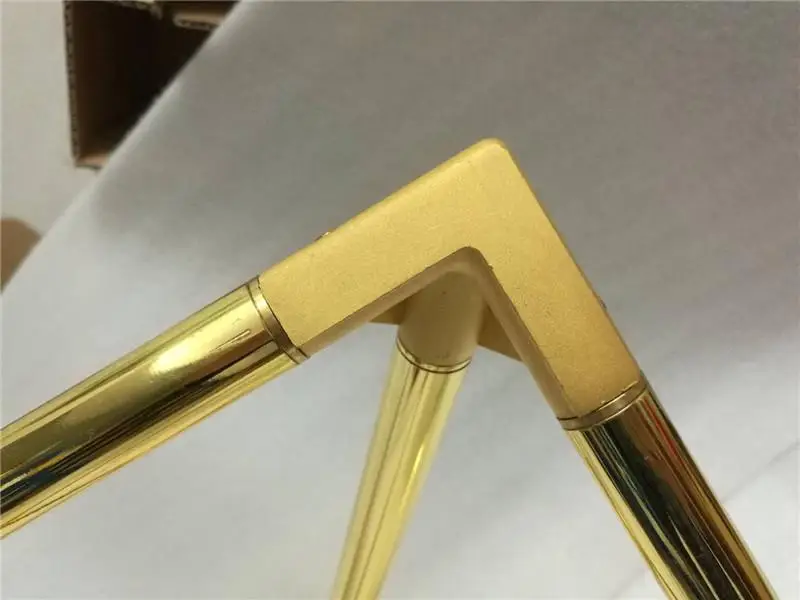 306