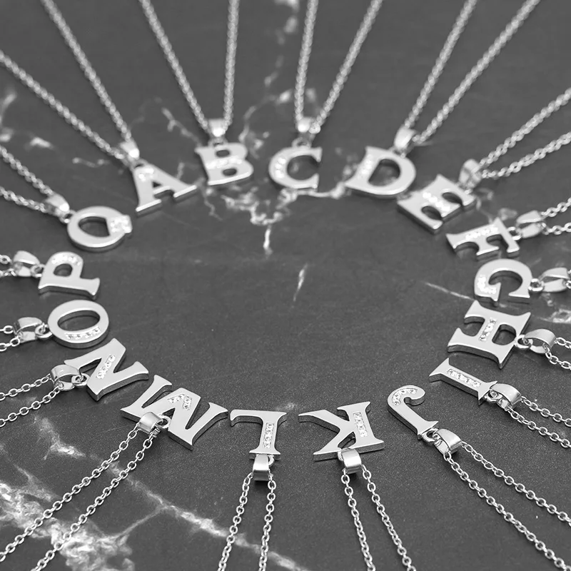 

2019 New Style Charming Alphabet Initial Letter Pendant Necklace Gold Silver Chain Copper Necklace Gift for Women Girlfriend
