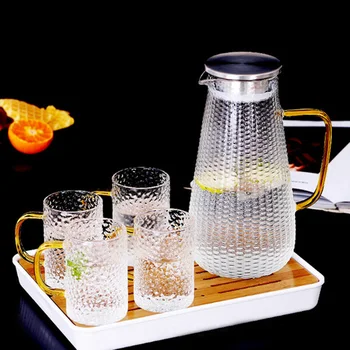 

Glass Water Jug Glass Pitcher Water Carafe with Handle Hot Cold Water Pitcher Good Jug for Homemade Fruit Juice Iced Tea