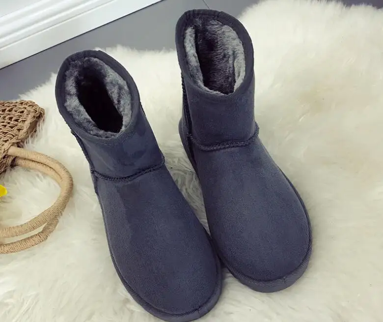 Зимние сапоги классические однотонные короткие сапоги