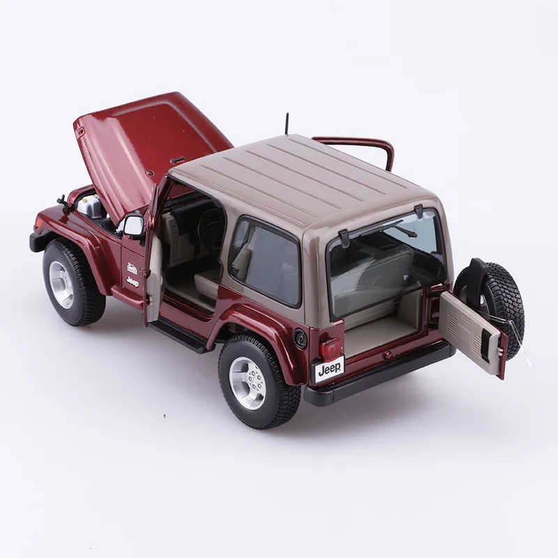 Maisto 1: 18 модель автомобиля из сплава модель Jeep Wrangler Sahara модель автомобиля Оригинальная Заводская коллекция подарок украшение