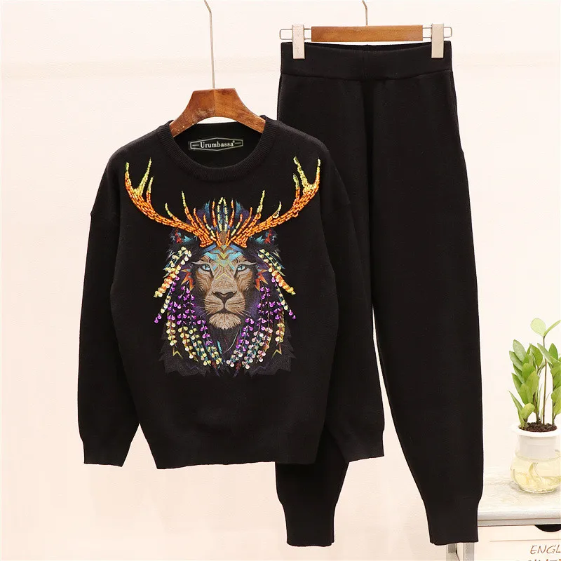 

Brand new women's sweat suit high quality pearls rmbroidery sweaters+casual pants two piece set A992