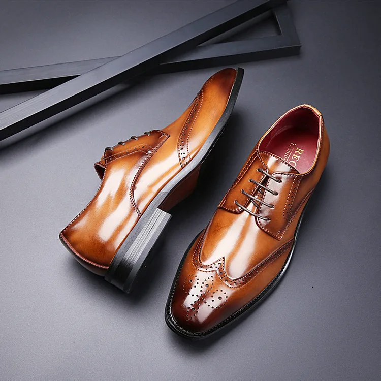 

2019 Head Layer Genuine Leather Carving Business Affairs Leather Shoes Male Sharp Cloth Locke Correct Dress Male Shoe