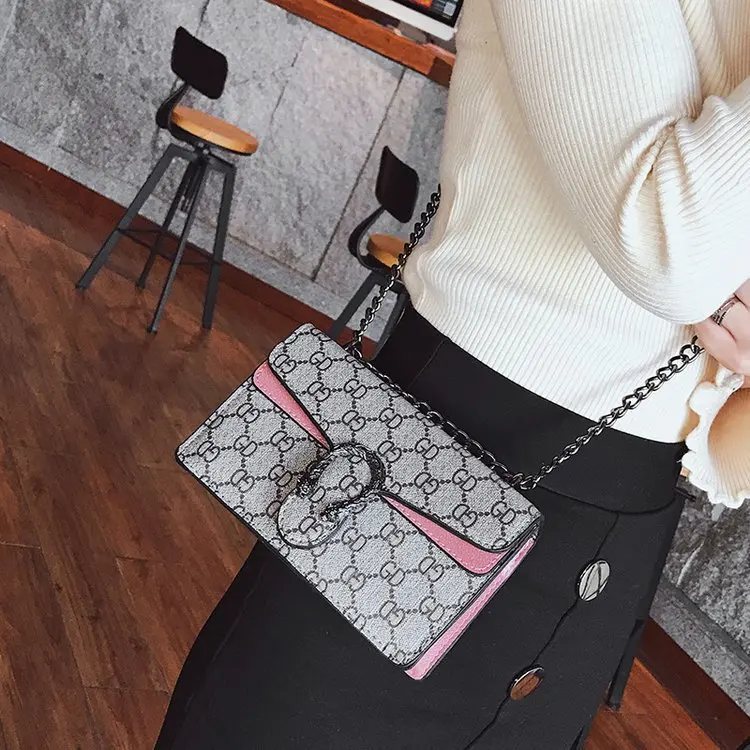 

Europe And America Fashion Joint Decorative Pattern Square Sling Bag 2019 Summer New Style WOMEN'S Bag Snake Head Lock Chain Cro