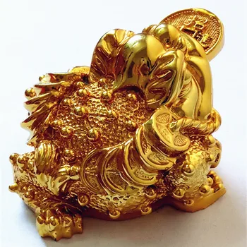 

RESIN ELECTROPLATING GOLDEN TRIPOD TOAD LUCKY STATUE FROG WHICH LUCKY FENG SHUI DECORATIONS AND WEALTH FASHION CRAFTS GIFTS