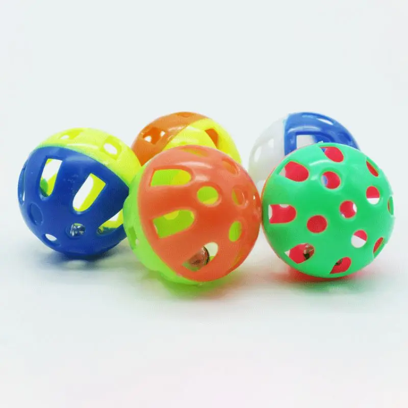 

Pet Interactive Playing Toy Plastic Ball With Bell Cats Exercise Scratch-resistant Toy (color Random)