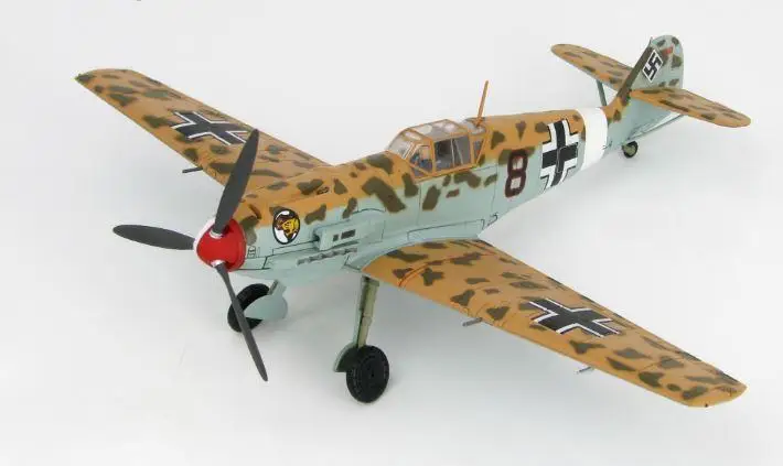 Модель самолета Hobby Master BF 109E-7 Trop Black 8 2 JG 27 апреля 1941 1/48 литье под давлением
