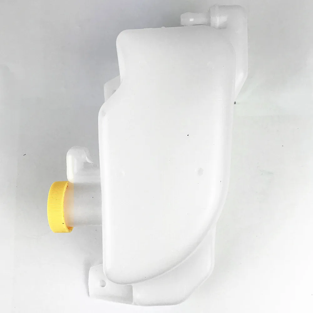 Applicable Nissan Car Micra K11 Expansion Tank+ Cover 92-02 21710-43B01