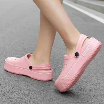 

Summer Casual Sandals Women High Platform 2020 New Beach Slippers Breathable Hole Flats Ladies Clogs Water Shoes Women Sandals