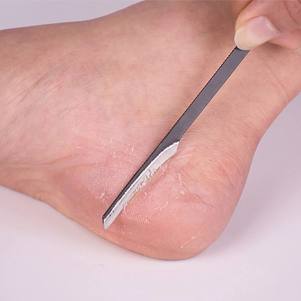 

2019 New Metal Cuticle Pusher Men Women Dead Skin Remover Foot Care Tools Manicure Pedicure Care Trimmer Hot High Quality