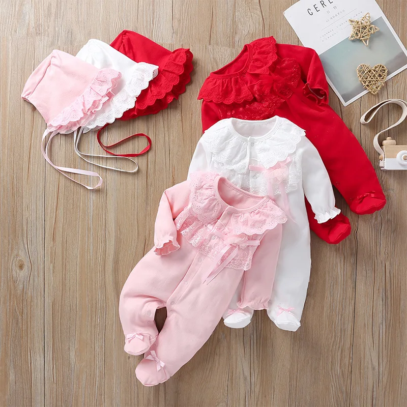Одежда для маленьких девочек Комбинезон из хлопка с длинными рукавами и кружевом для новорожденных+ шапочка, комплект одежды на крестины из 2 предметов, рождественский подарок для малышей, Новинка